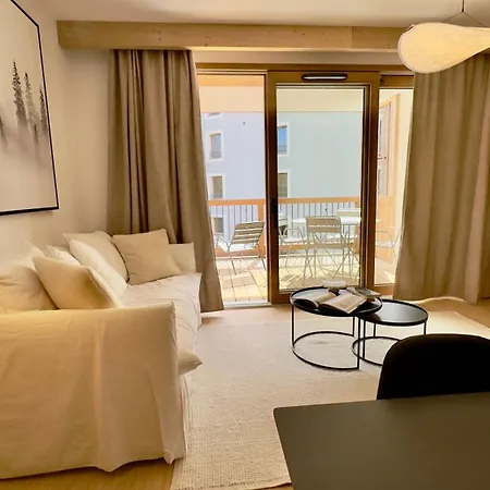 Resort Phoenix B By Leavetown Vacations *